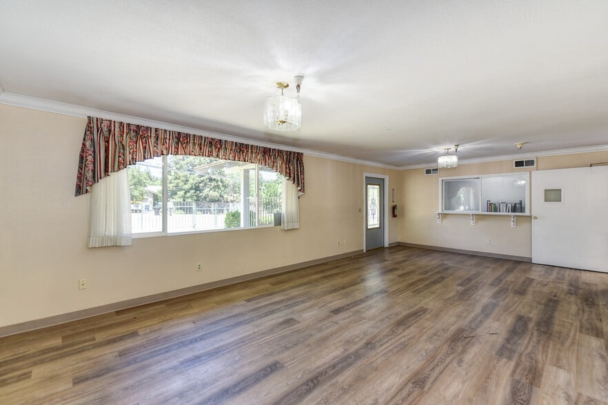 More Photos Of 7710 Sunset Ave, Fair Oaks Assisted Living For Sale