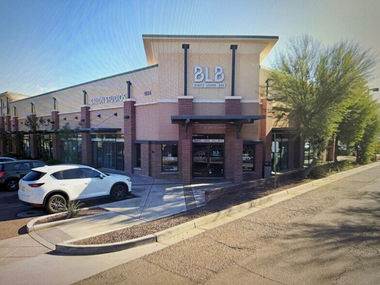 More Photos Of 1655 W Chandler Blvd, Chandler Storefront Retail Office For Lease