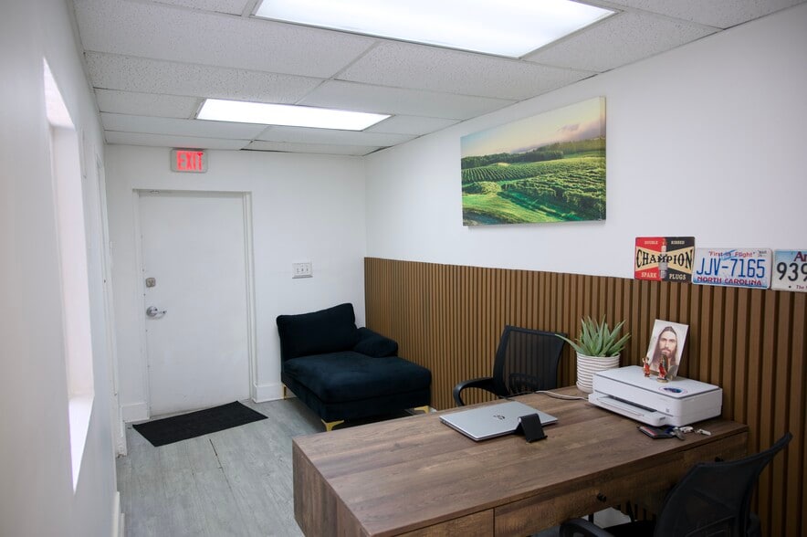 More Photos Of 7215 NW 41st St, Miami Warehouse For Sale