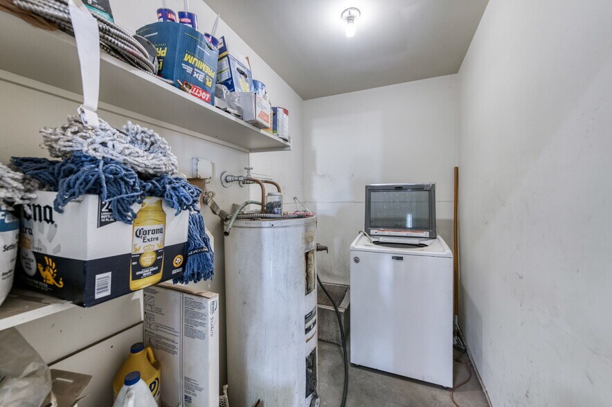 More Photos Of 5333 N Cornelia Ave, Fresno Warehouse For Sale