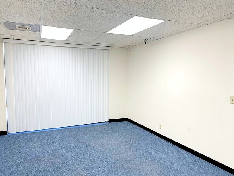 More Photos Of 430 S Garfield Ave, Alhambra Medical For Sale