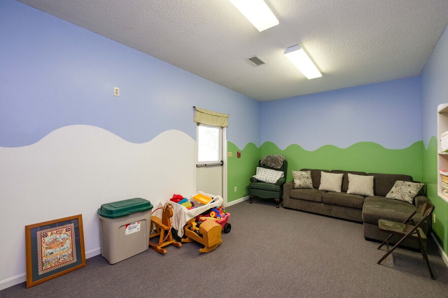 More Photos Of 5700 Edinburg Gap Rd, Fort Valley Religious Facility For Sale