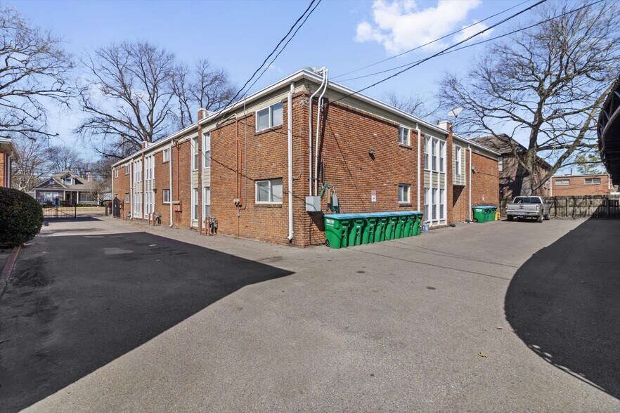 More Photos Of , Memphis Multifamily For Sale