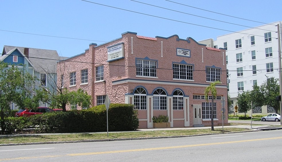 Primary Photo Of 405 6th St S, Saint Petersburg Office For Sale