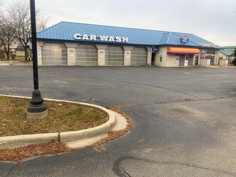 More Photos Of 1250 Douglas Rd, Oswego Carwash For Sale