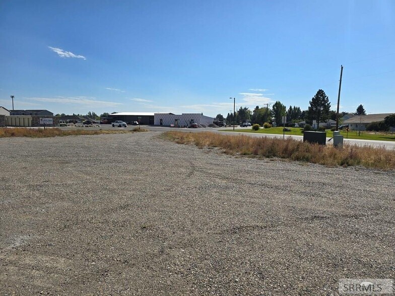 More Photos Of 101 Anderson Rd, Shelley Industrial For Sale