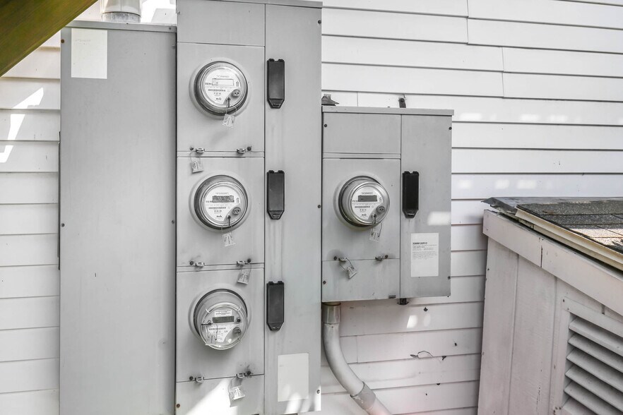 More Photos Of 1129 Route 169, Woodstock Schools For Sale