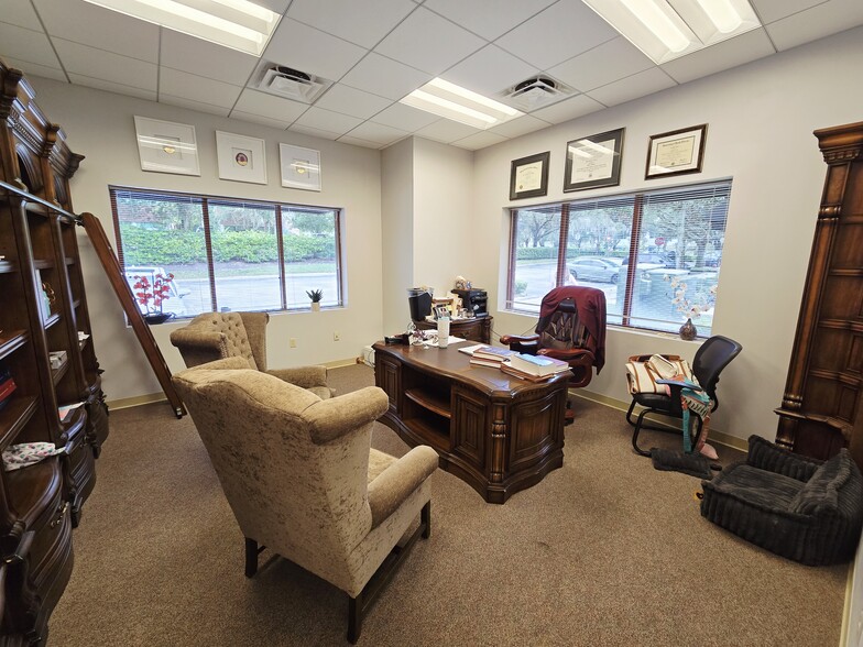 More Photos Of 745 Primera Blvd, Lake Mary Medical For Lease