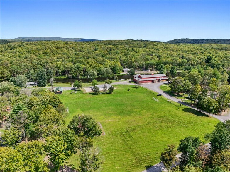 More Photos Of 64 White Dr, Milan Specialty For Sale