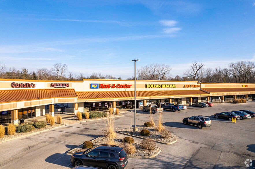 More Photos Of 1948-1982 Vandalia St, Collinsville Unknown For Lease