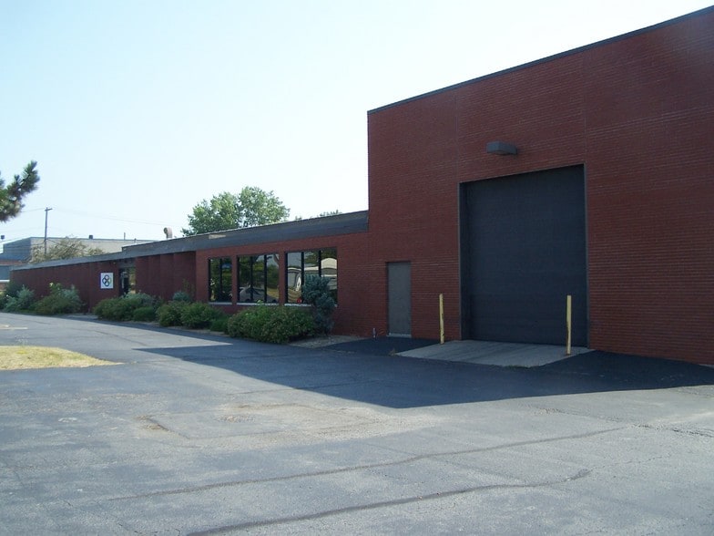 More Photos Of 350 Buell Rd, Rochester Manufacturing For Sale