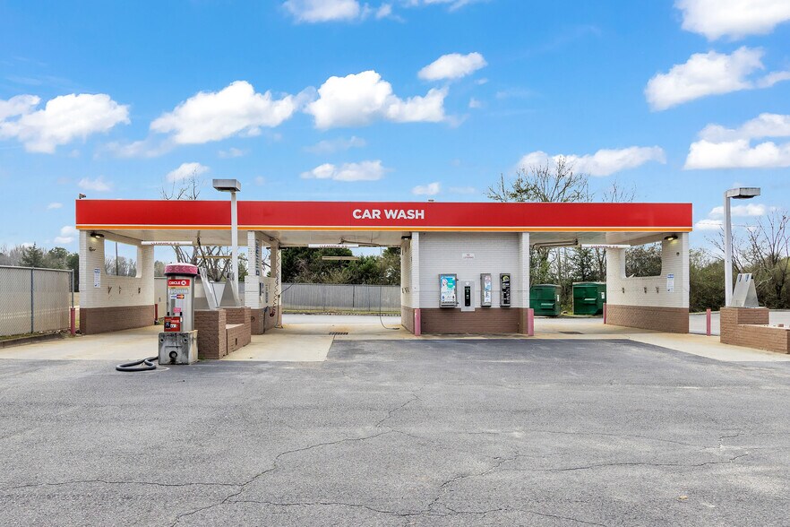 More Photos Of 206 Railroad Ave E, Wagener Freestanding For Sale