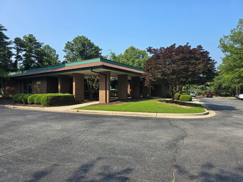 More Photos Of 6685 Merchants Way, Morrow Medical For Sale