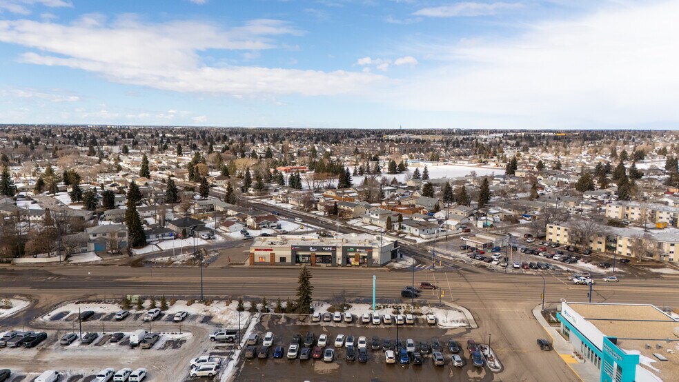 More Photos Of 5811 132, Edmonton Storefront For Sale