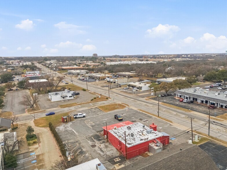 More Photos Of 565 W Bedford Euless Rd, Hurst Restaurant For Sale