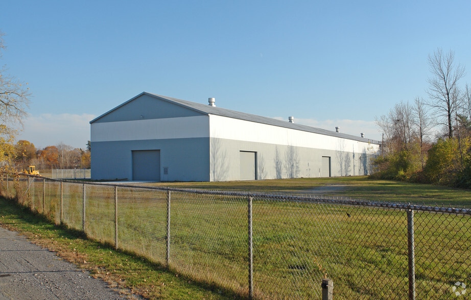 More Photos Of 595 Hague St, Rochester Warehouse For Lease