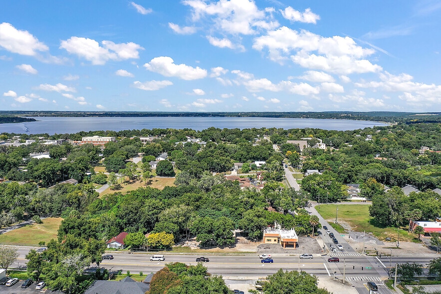 More Photos Of 516 W Highway 50, Clermont Storefront Retail Office For Sale