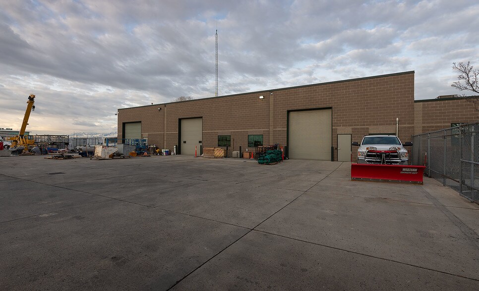 More Photos Of 3131 W 2210 S, Salt Lake City Office For Sale