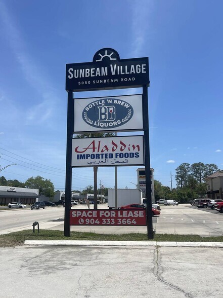 More Photos Of 5050 Sunbeam Rd, Jacksonville General Retail For Lease