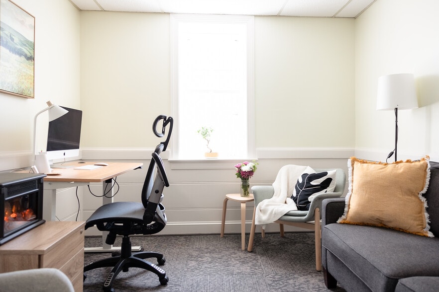 More Photos Of 11505 Allecingie Pky, Richmond Medical For Lease