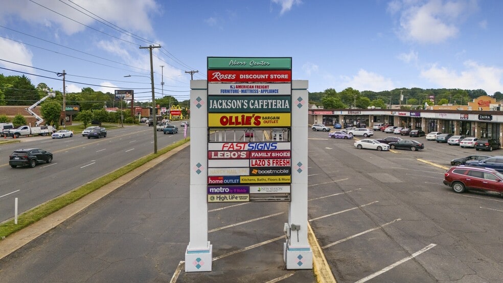 More Photos Of 1403-1493 E Franklin Blvd, Gastonia Unknown For Lease