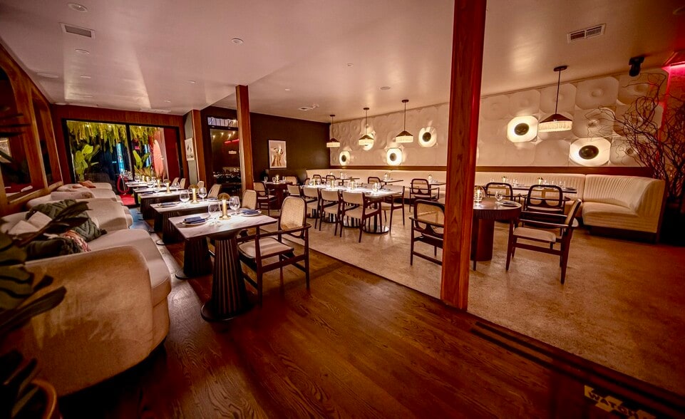 More Photos Of 629 N La Cienega Blvd, West Hollywood Storefront For Lease