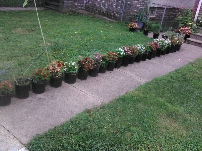 More Photos Of 2038 Grant Ave, Philadelphia Specialty For Sale