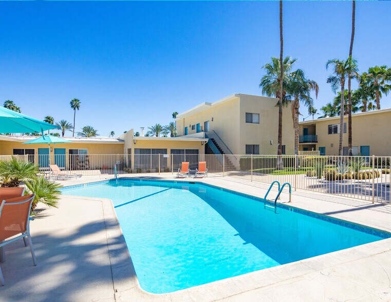 More Photos Of 1680 E Palm Canyon Dr, Palm Springs Apartments For Sale