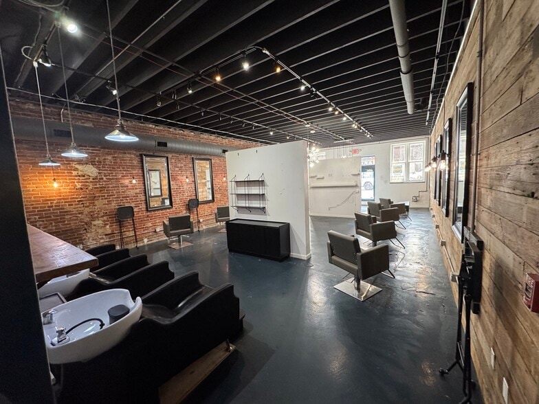 More Photos Of 4187 Manchester Ave, Saint Louis Storefront For Lease