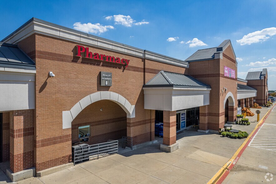 More Photos Of 6850 N Shiloh Rd, Garland Unknown For Lease