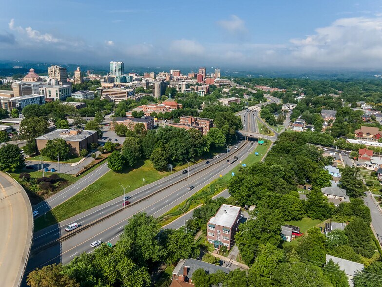 More Photos Of 42 Furman Ave, Asheville Apartments For Sale