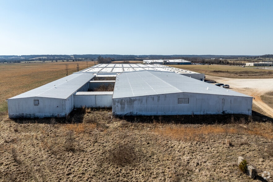 More Photos Of 630 George St, Marshfield Warehouse For Sale