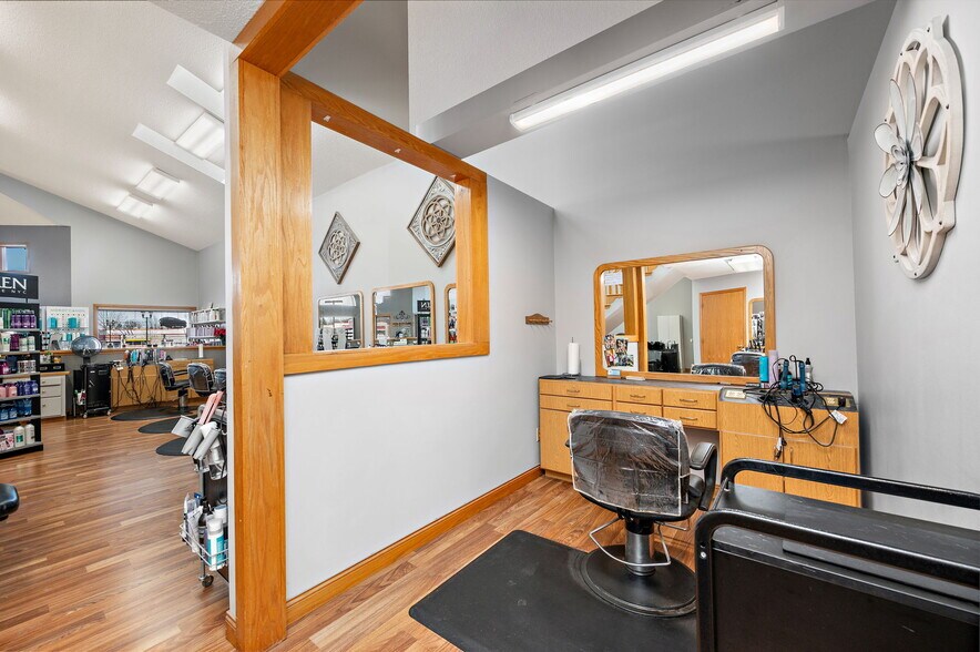 More Photos Of 321 Central Ave W, Saint Michael Freestanding For Sale