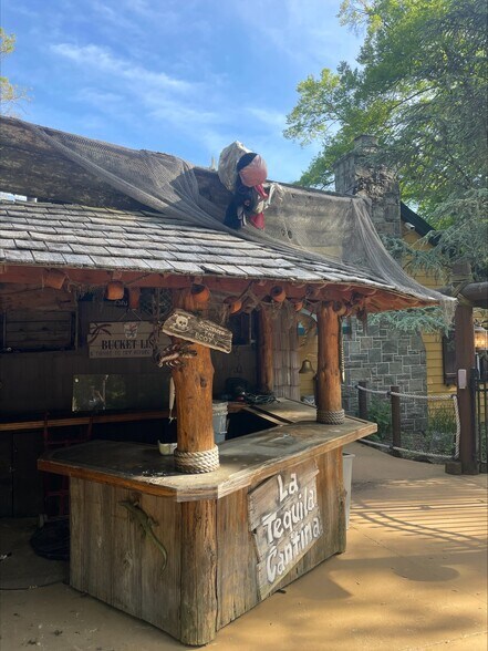 More Photos Of 2619 Hill Rd, Reading Restaurant For Sale