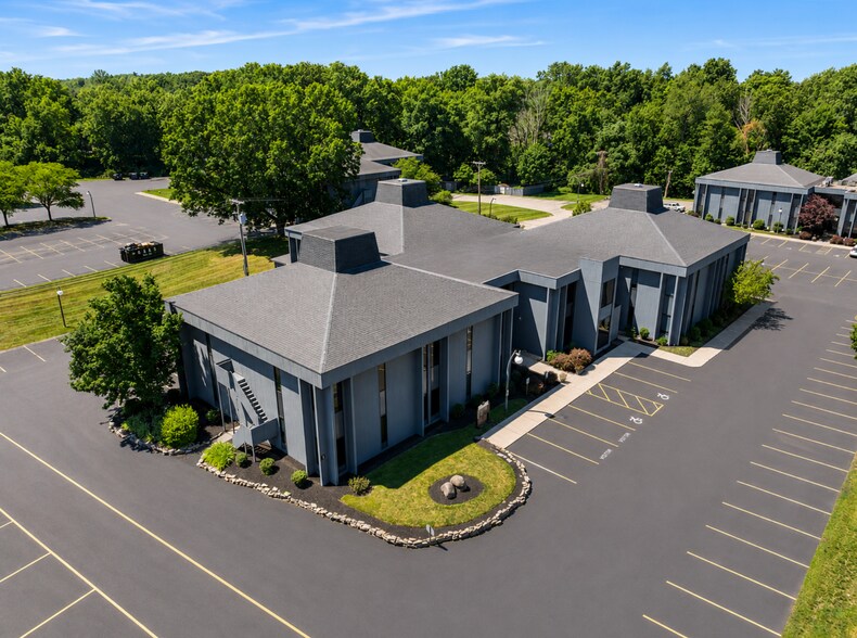 More Photos Of 1173 Pittsford Victor Rd, Pittsford Unknown For Lease