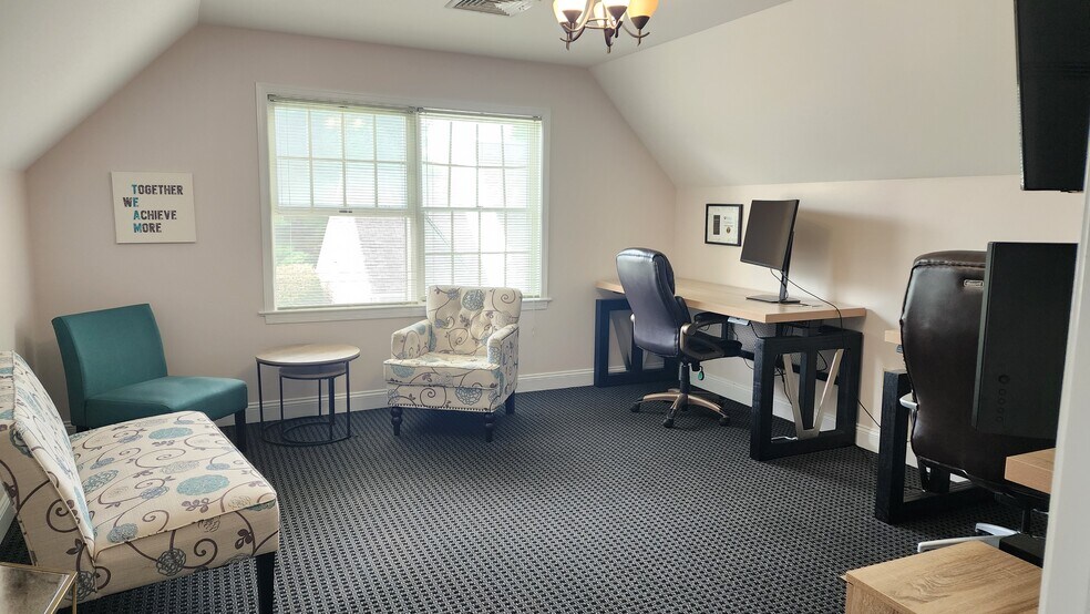 More Photos Of 18 N Village Ave, Exton Office For Sale