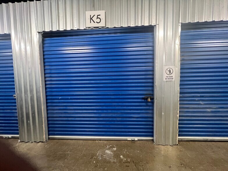 More Photos Of 36 Sam Pearl Blvd, Brownsville Self Storage For Sale