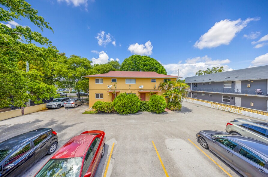 More Photos Of 840-858 NW 4th St, Miami Apartments For Sale