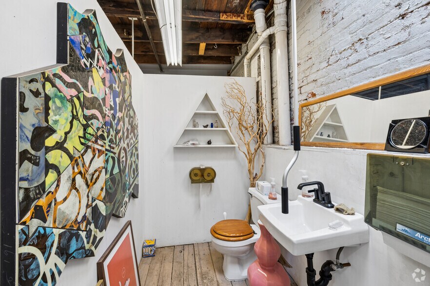 More Photos Of 279-281 Pine St, Jersey City Unknown For Sale