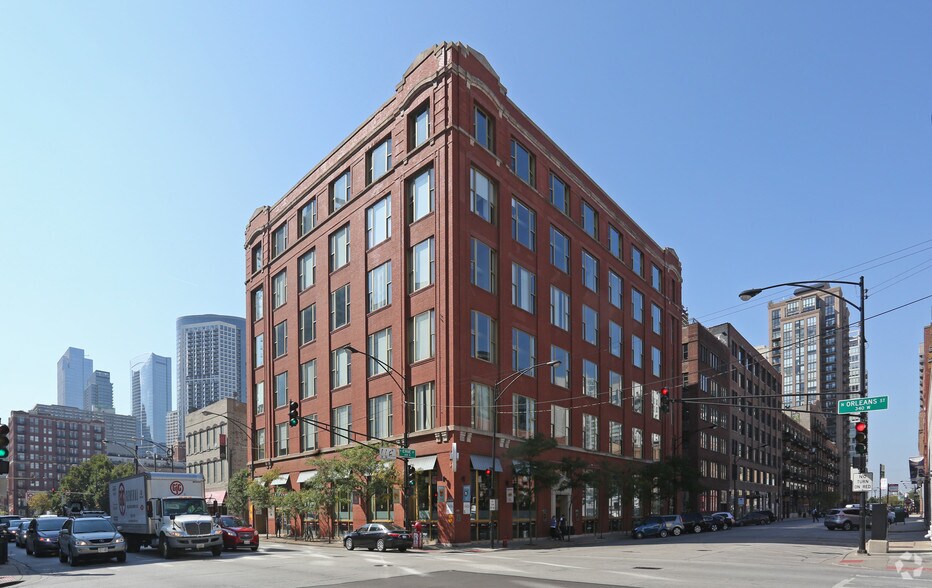 More Photos Of 343 W Erie St, Chicago Office For Lease