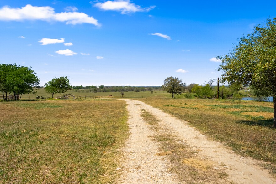 More Photos Of 0 Solana Ranch Rd, Salado Land For Sale