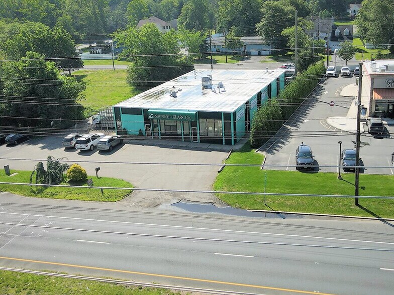 More Photos Of 2086 US Highway 130, North Brunswick Showroom For Sale