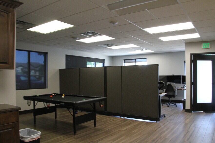 More Photos Of 668 E 12225 S, Draper Office For Lease