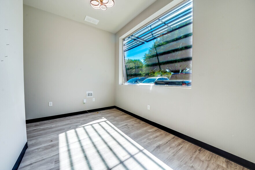 More Photos Of 3551 Eldorado Pky, McKinney Medical For Lease