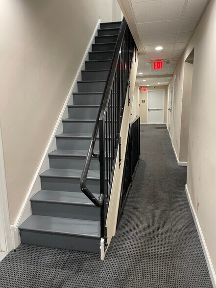 More Photos Of 611 Swede St, Norristown Apartments For Sale