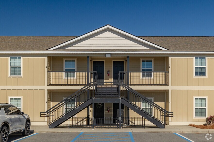 More Photos Of 101 Oak Forest Ln, Tifton Apartments For Sale