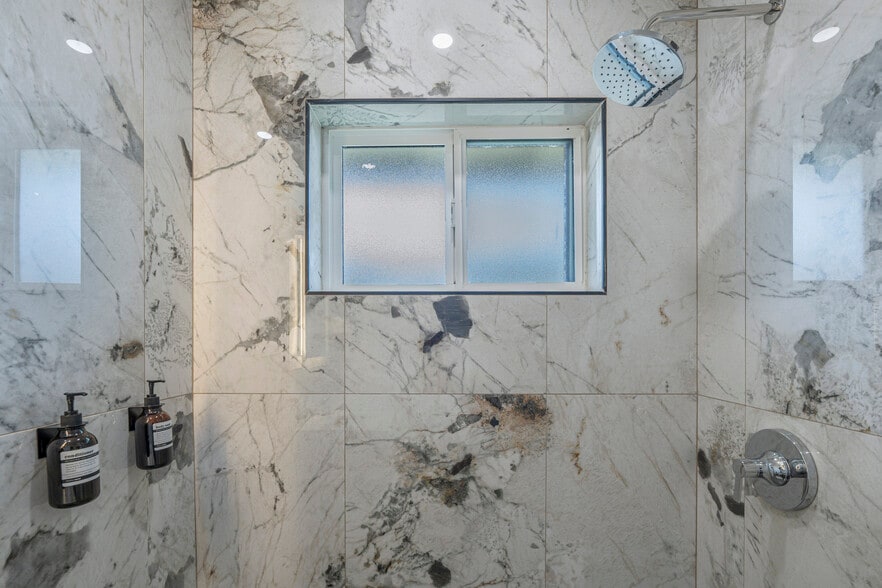 More Photos Of 1534 W Osborn Rd, Phoenix Apartments For Sale