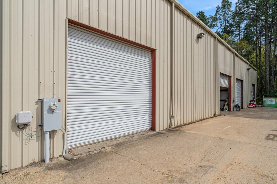More Photos Of 6802 U S Highway 98, Hattiesburg Flex For Sale