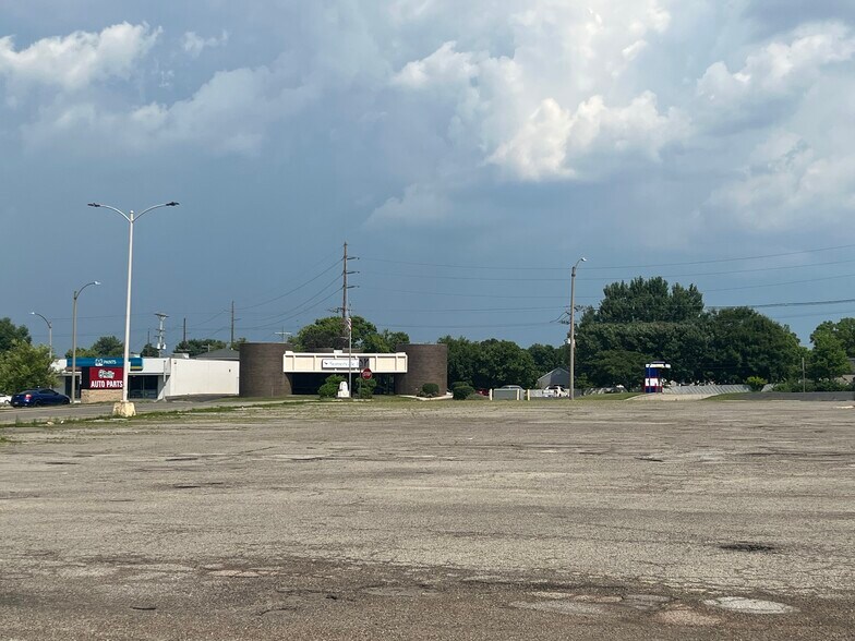 More Photos Of 82 N Brookwood Ave, Hamilton Land For Sale