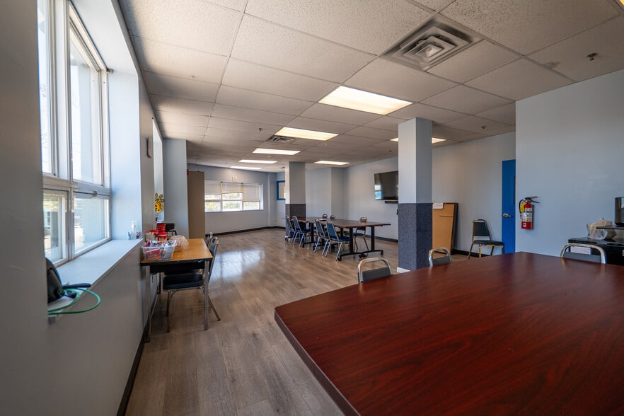 More Photos Of 202 Texas Ave, Atlantic City Schools For Sale